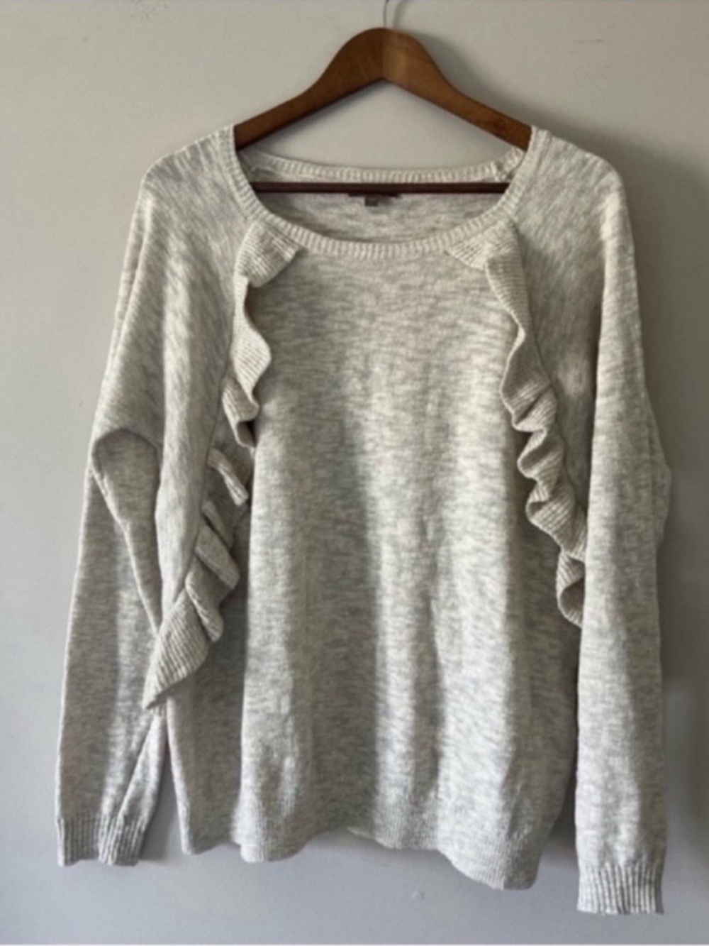 Lilla P Women’s Gray/ Cream Ruffle Sweater Cotton Blend Neutral Size Large